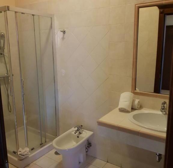 اتاق استاندارد, Castello Torre In Pietra