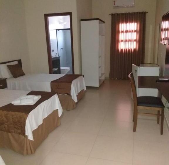 デラックスルーム, Martins