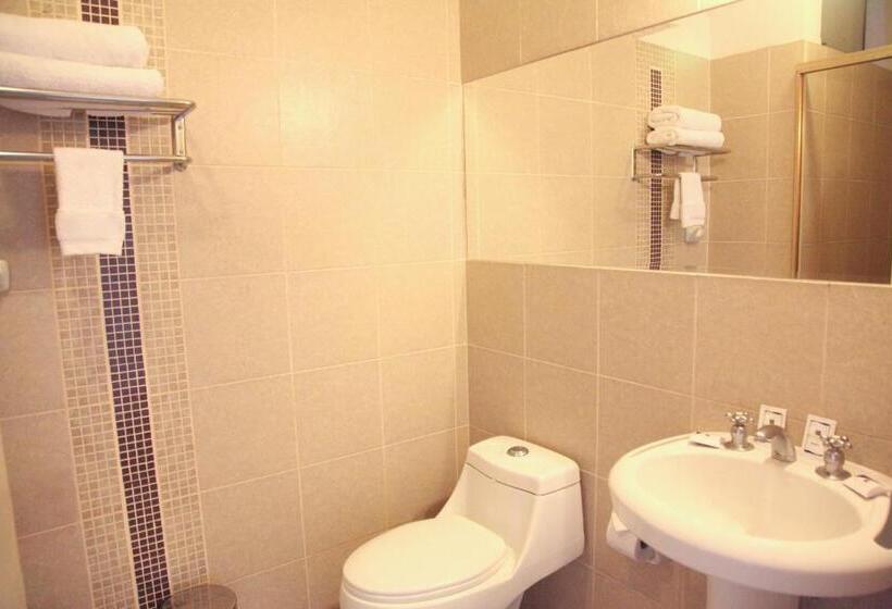 اتاق سوپریور, Rivera Inn