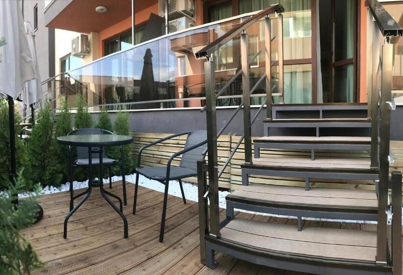 חדר סטנדרט, St. Panteleimon Beach