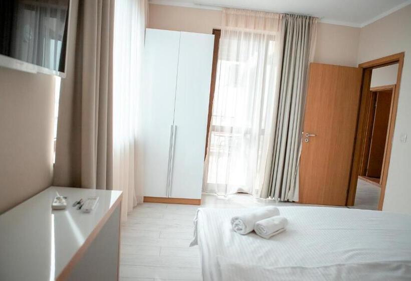 דירת 2 חדרים נוף לים, St. Panteleimon Beach