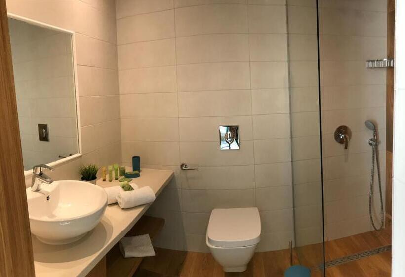 חדר דלוקס נוף לים, St. Panteleimon Beach