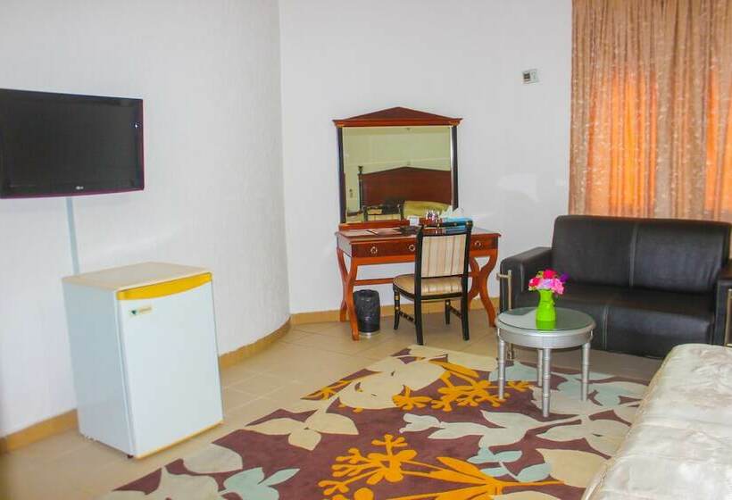 اتاق استاندارد, New Rivoli Hotel Benin