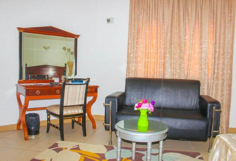 اتاق استاندارد, New Rivoli Hotel Benin