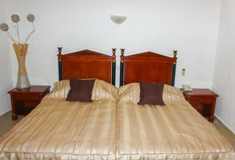 اتاق استاندارد, New Rivoli Hotel Benin