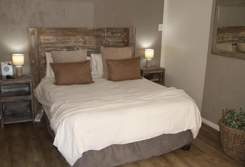 اتاق استاندارد, Nine On Uys Street B & B