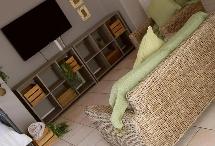 ファミリールーム, Nine On Uys Street B & B