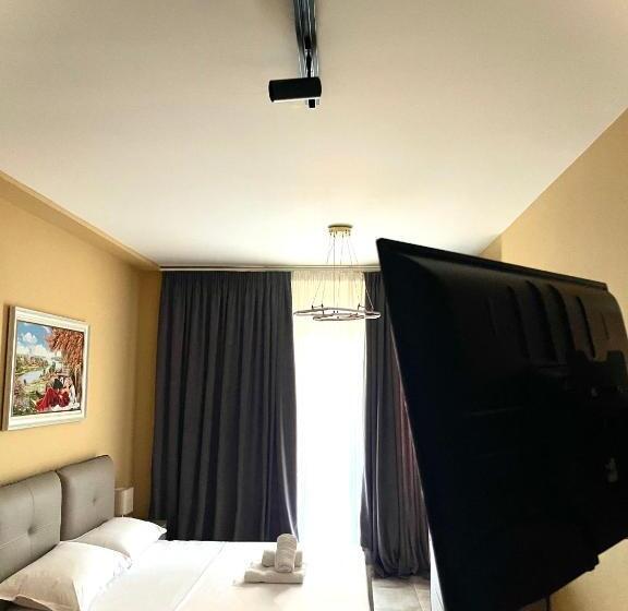 חדר סטנדרט עם מיטת קינג, Dream In Tirana