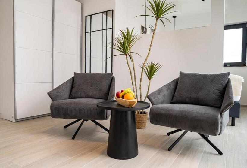 バルコニー付きスタンダードルーム, Dom Inn