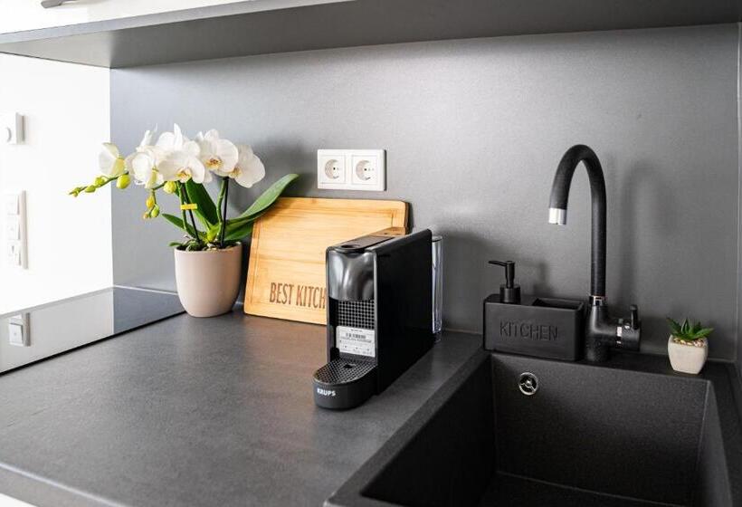 バルコニー付きスタンダードルーム, Dom Inn