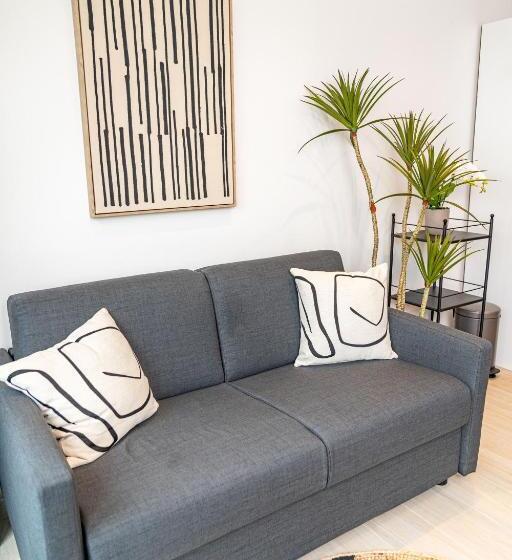 バルコニー付きシングルスタンダードルーム, Dom Inn