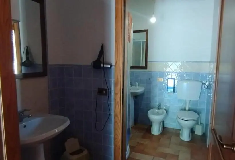スタンダード4人部屋, Agriturismo Roccamaia