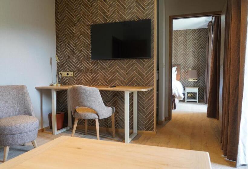 جناح عائلي, La Borie D Hélipse