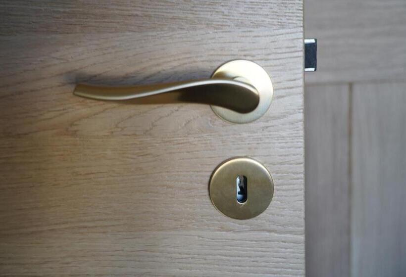 חדר דלוקס, La Borie D Hélipse