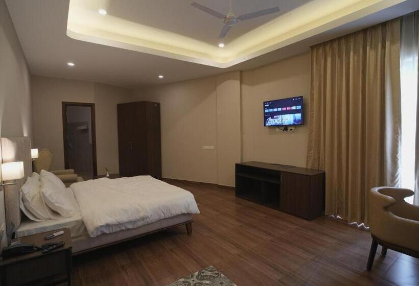 デラックスルーム, Tdi Club Retreat Sector 110