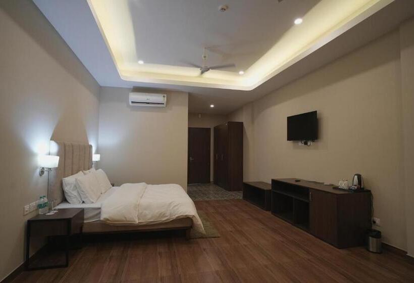 デラックスルーム, Tdi Club Retreat Sector 110