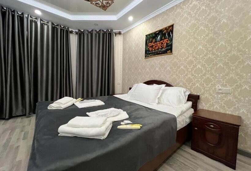 اتاق استاندارد, Nur Guest House