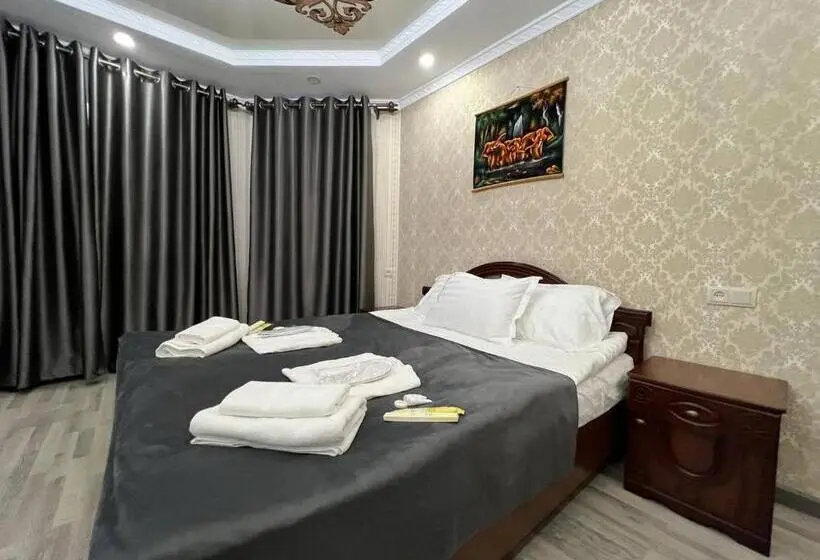 اتاق استاندارد, Nur Guest House
