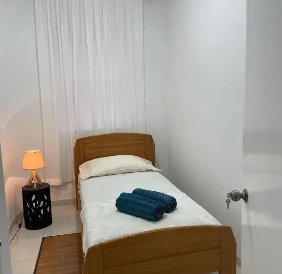 اتاق استاندارد یک تخته با سرویس بهداشتی مشترک, Casa Estrela Sea & Art Guesthouse
