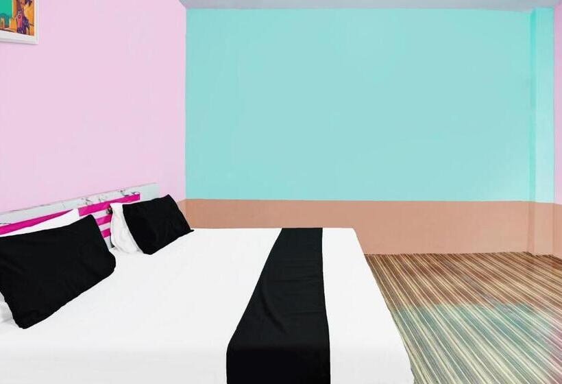 トリプルクラシックルーム, Spot On Sky Blue