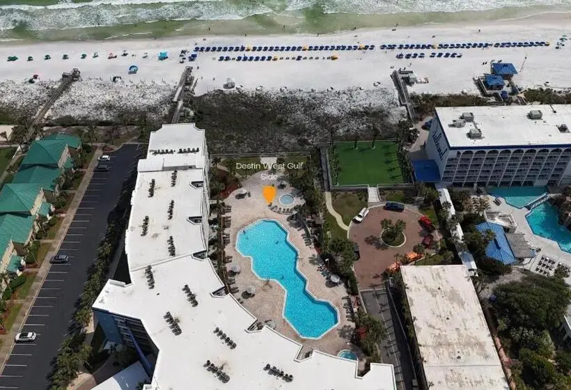 プールの見える１ベッドルームアパートメント, Pekilana Laini   New In Destin, Lazy River, Pools