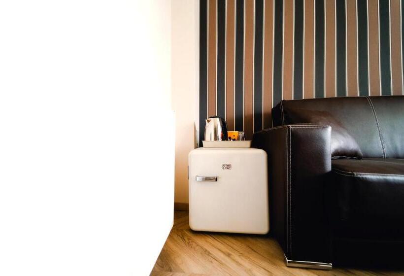 סוויטה עם טרסה, Casa Pia