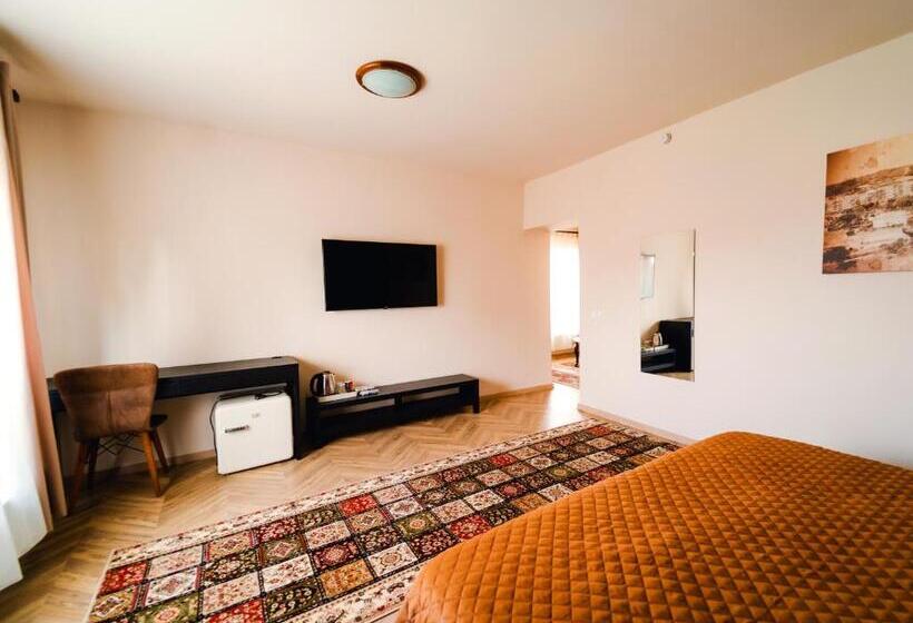 סוויטה עם נוף לעיר, Casa Pia