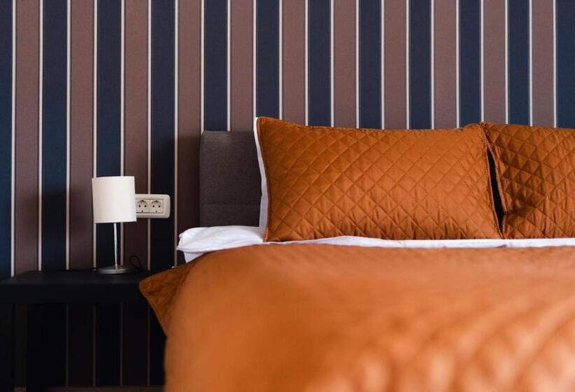 シティビュースイート, Casa Pia