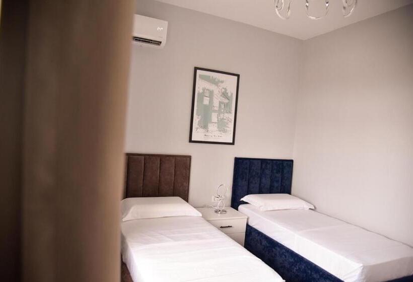 חדר סטנדרט עם מרפסת, City Center