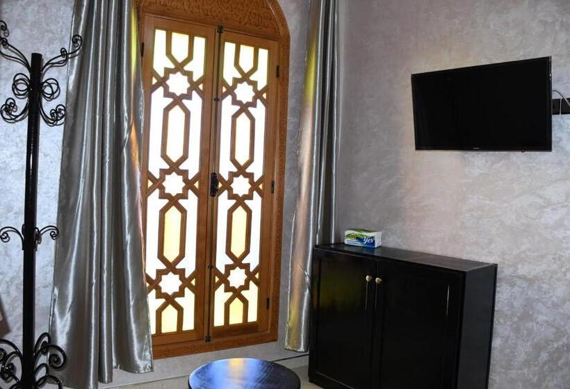 اتاق لوکس, Dar Bouanania Meknes