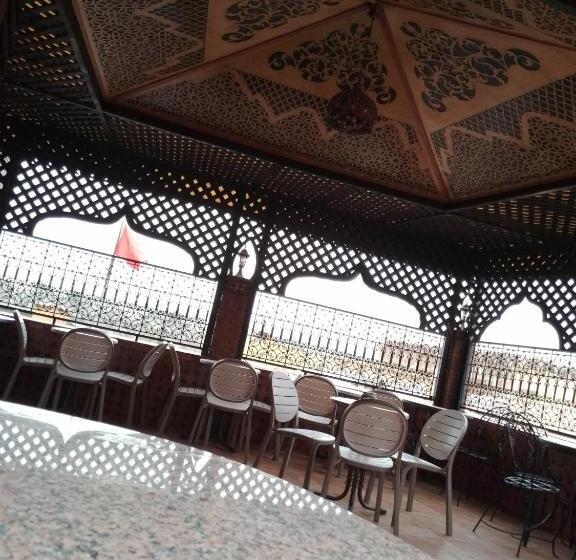 اتاق اکونومی, Dar Bouanania Meknes