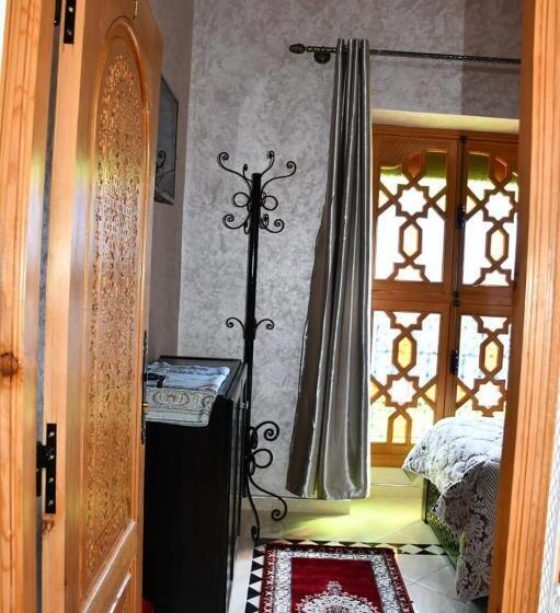 اتاق اکونومی, Dar Bouanania Meknes