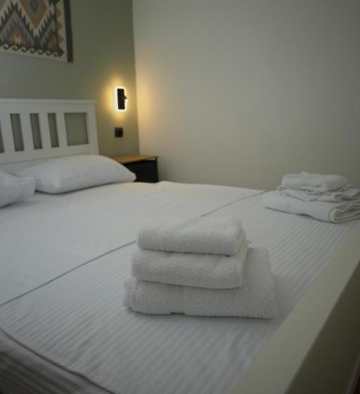 اتاق استاندارد, Tiroents Boutique