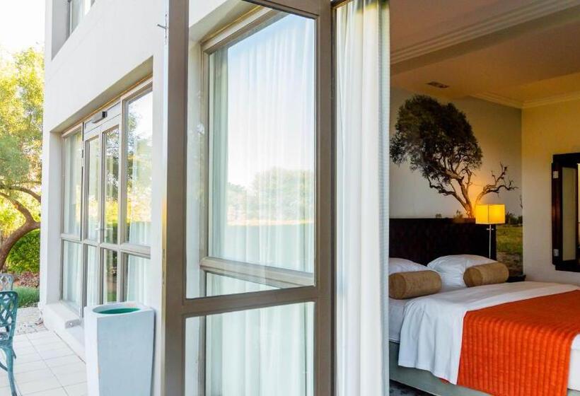 اتاق استاندارد برای معلولان, Phakalane Golf Estate Hotel & Convention Centre