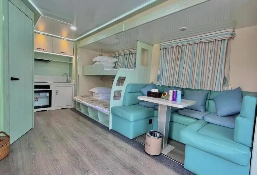 リバービュースイート, Zhangjiajie Cliff Flower Rv Tent