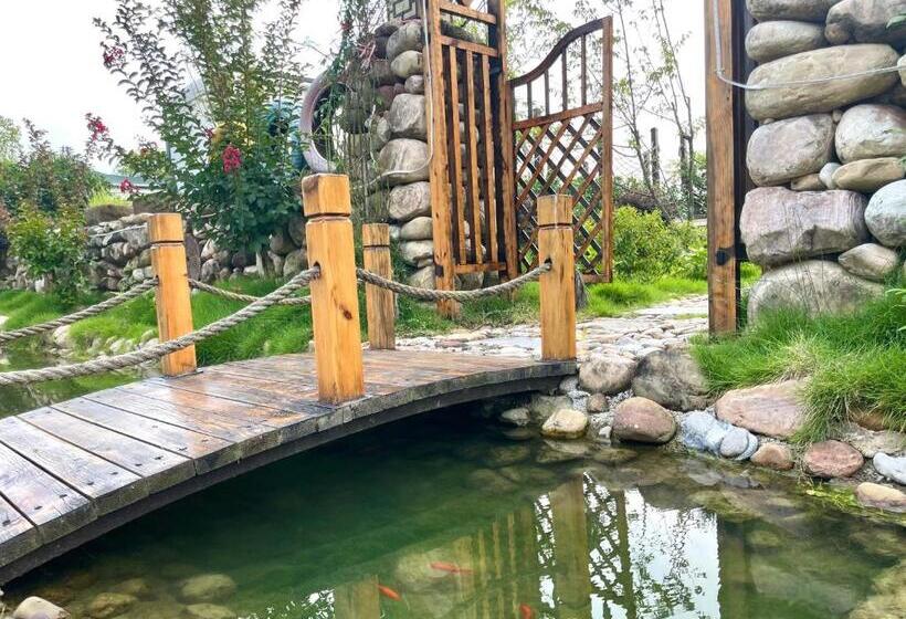 Люкс Вид на Сад, Zhangjiajie Cliff Flower Rv Tent