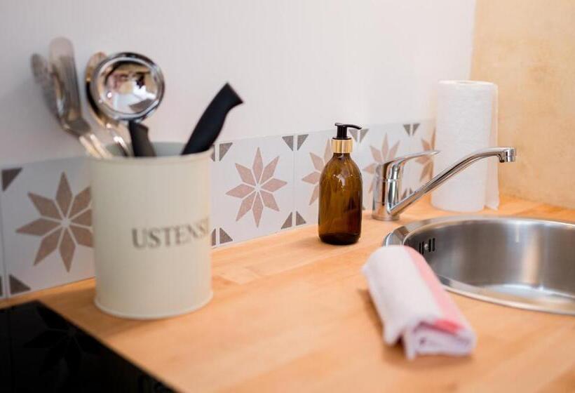 استودیوی سوپریور, Villa Robs Appartements Tout Confort, Tv Connectée, Haut Débit, Localisation Idéale Courts Séjou