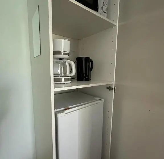 Standard-huone Jaettu Kylpyhuone, Lepopaikka Lokinpesä, Majoitus Ja Camping