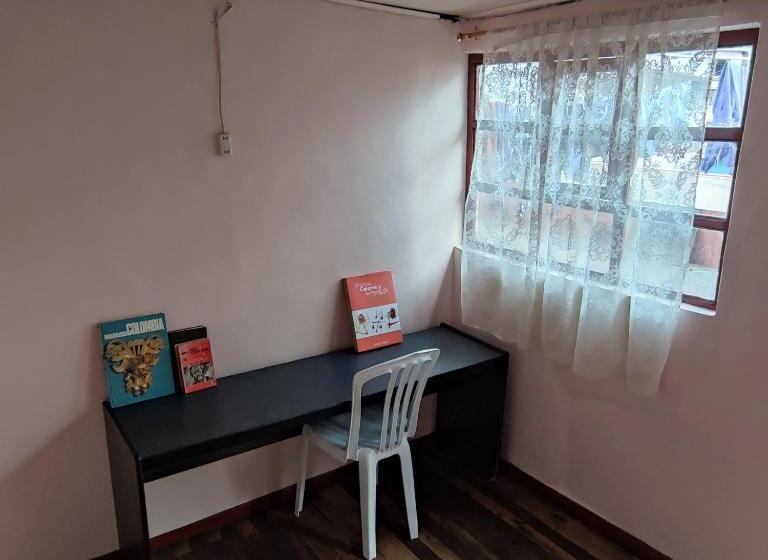 テラス付きスタンダードルーム, Conexión Urbana En El Centro De Ambato