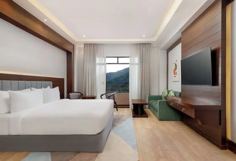 Premium room w/ mountain view, Holiday Inn Resort Kathmandu Budhanilkantha, An Ihg