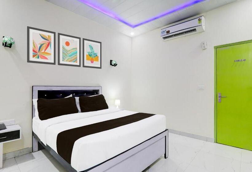 Трехместный Номер Классика, Super Hotel O Banthara Near Airport