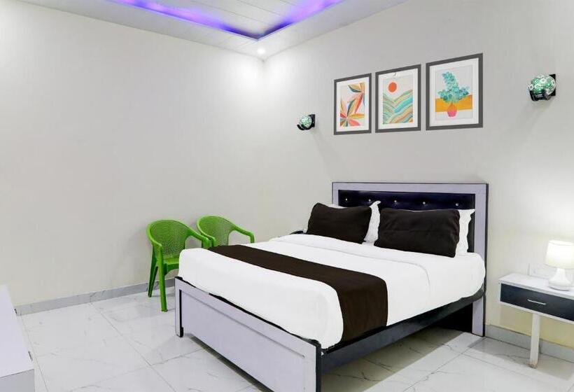 Трехместный Номер Классика, Super Hotel O Banthara Near Airport