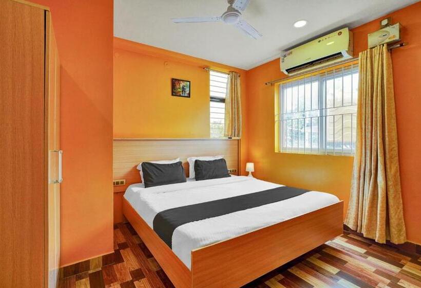 Classic Kolmen Hengen Huone, Super Collection O Kushal Nagar Near Ksrtc Bus Stand Formerly Rr Residency