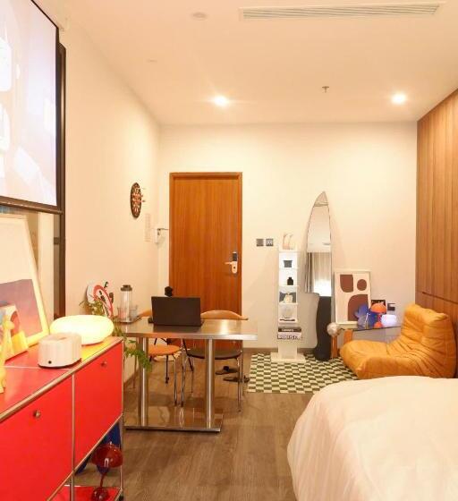 1 Bedroom Apartment River View, êm Home