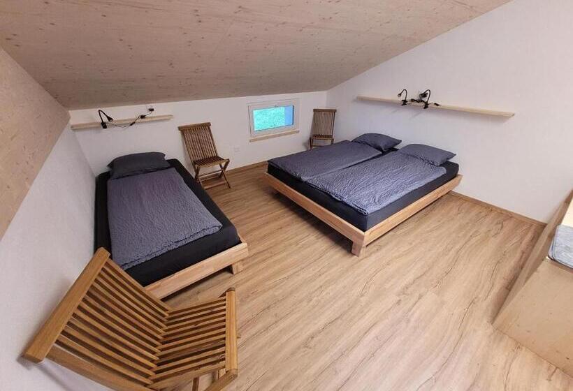 Standardrum, Ostello Pro Osco