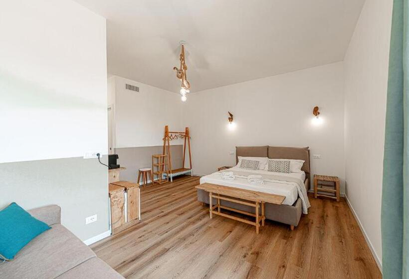 Стандартный Номер Кровать Кинг, Global Central Suites