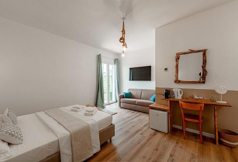 Стандартный Номер Кровать Кинг, Global Central Suites