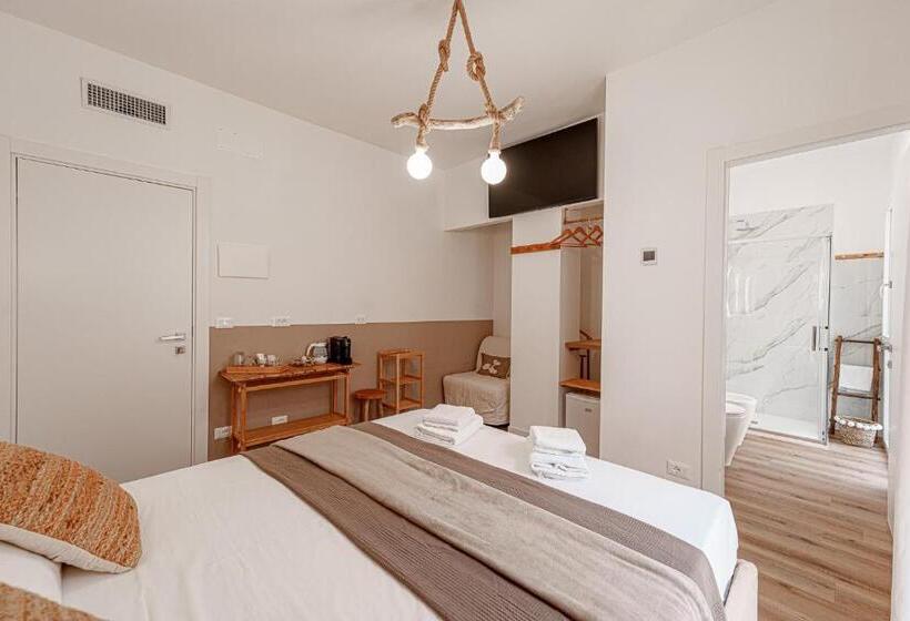 Номер Стандарт, Global Central Suites