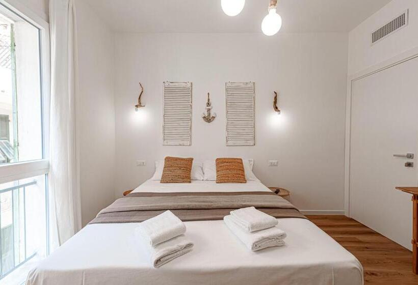 Номер Стандарт, Global Central Suites