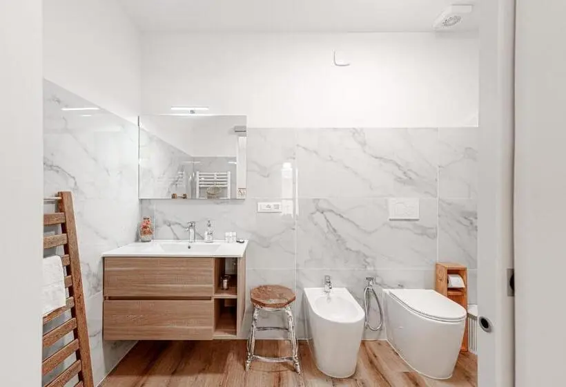 اتاق لوکس, Global Central Suites